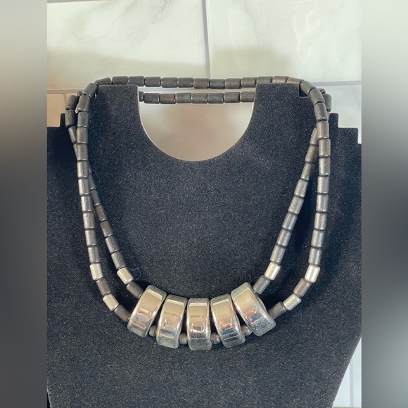 Aarikka Stella Vintage Wood Bead and Silver Toned Metal Bead Necklace - Picture 3 of 9